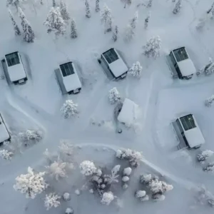 iisakki glass village