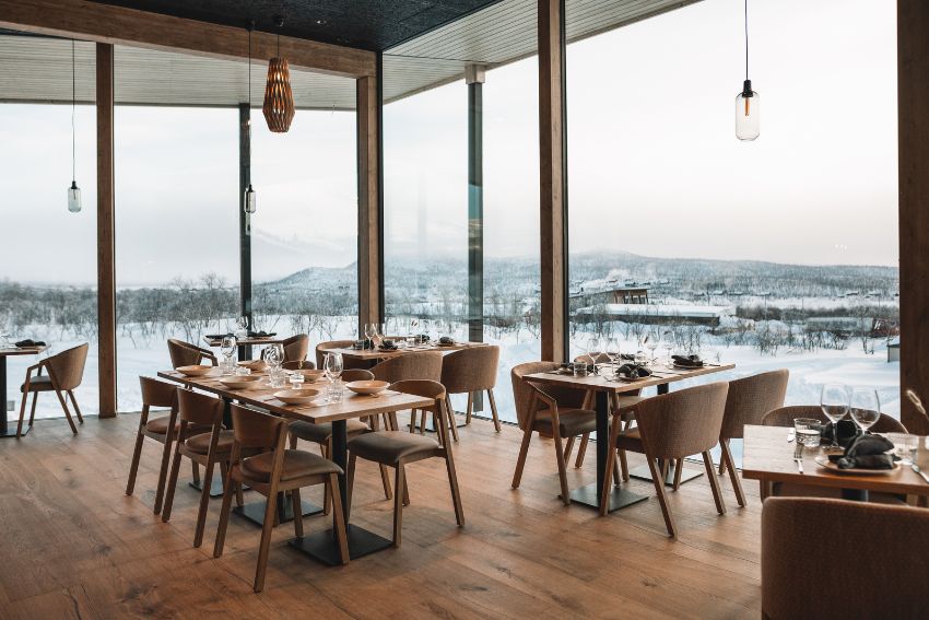 Sfeerbeeld van de winterreis Fins Lapland en Noorse fjorden fly & drive