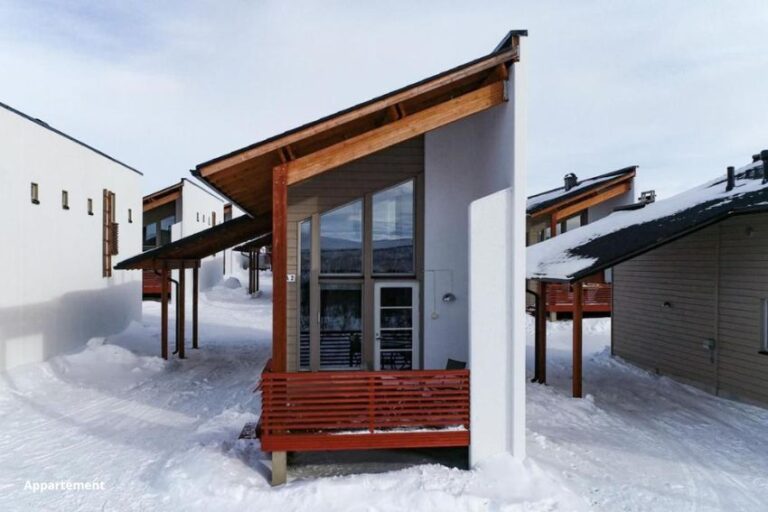 Sfeerbeeld van Fins Lapland en Noorse fjorden fly & drive
