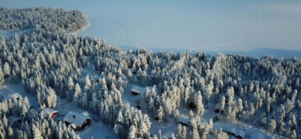 Winterlandschap tijdens Loma-Vietonen Lodge