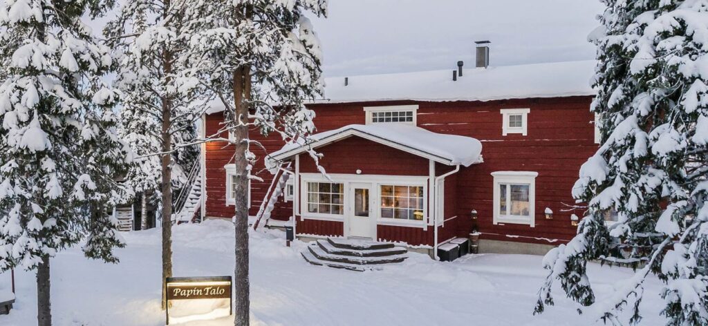Winterlandschap tijdens Weekend Papin Talo Lodge